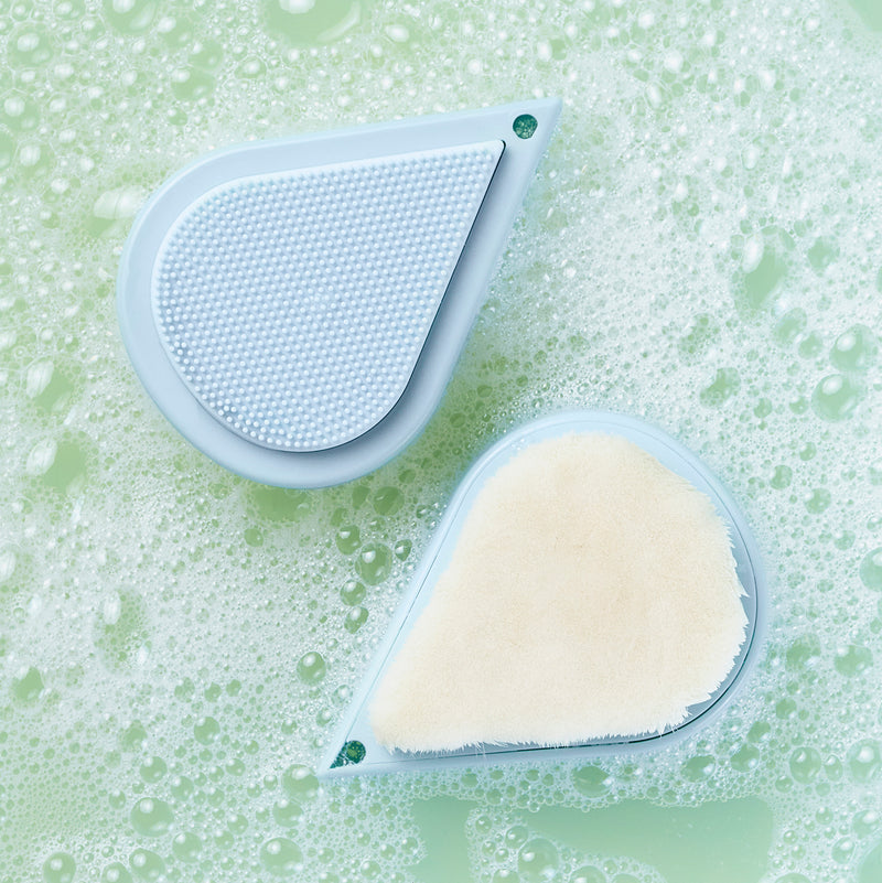 Dew It Easy to Dew Brush